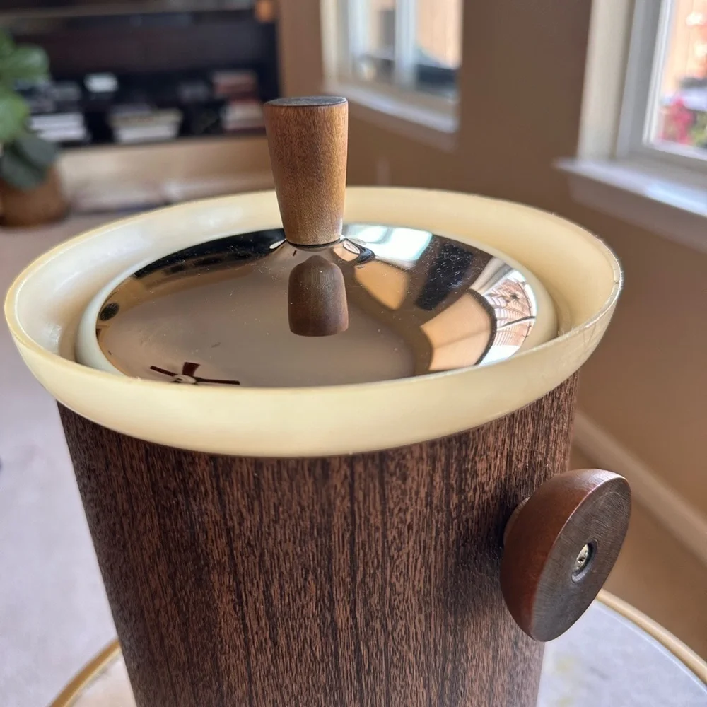 Kromex vintage ice bucket. 1950’’s.
